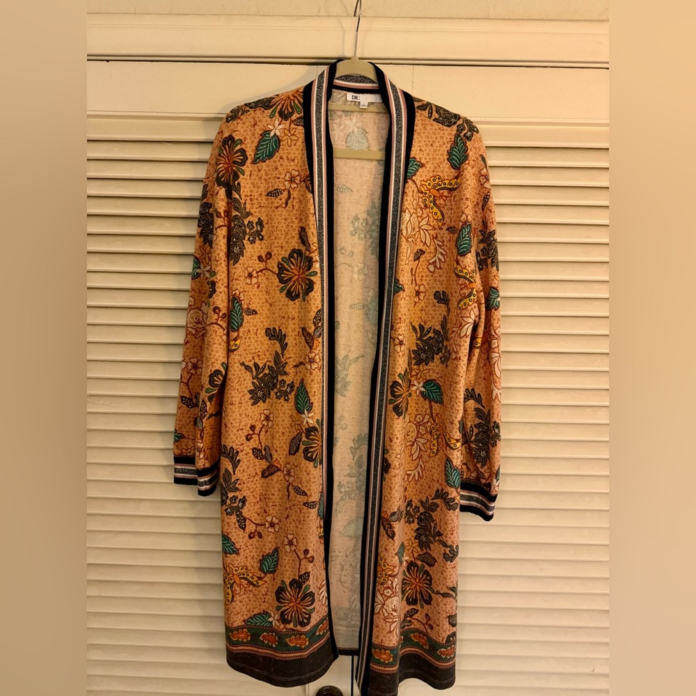 STUNNING DR2 SZ L COTTON JERSEY FLORAL DUSTER W/ATHLETIC TRIM PERFECT CONDITION